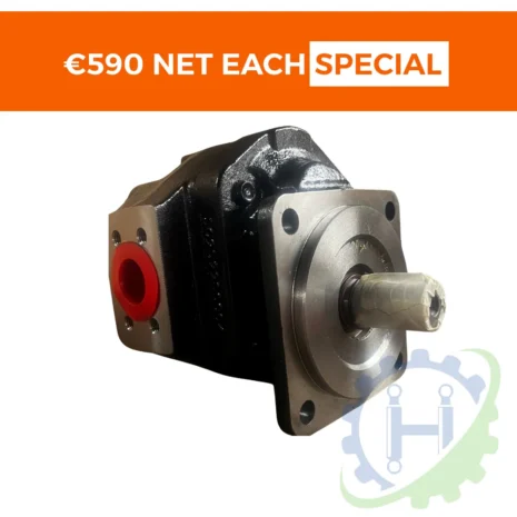hydraulicplanet Hydraulic Screen Motor 70.67cc with a metal shaft and mounting plate for €590, now on "SPECIAL" offer highlighted by an orange banner.